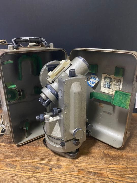 古い測量機器　トランシット　ジャンク品