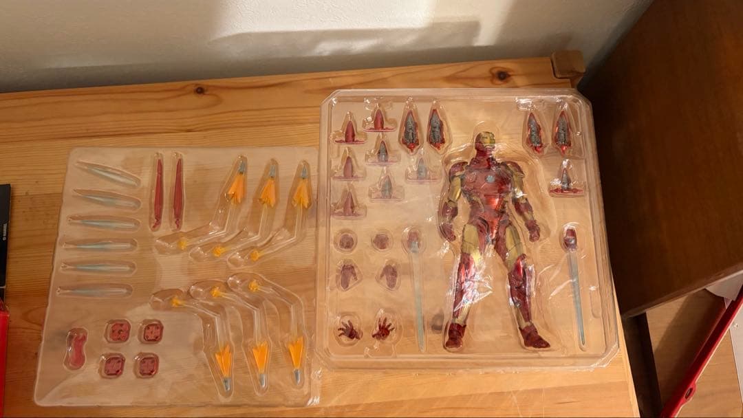 海洋堂　アメイジングヤマグチ　アイアンマン