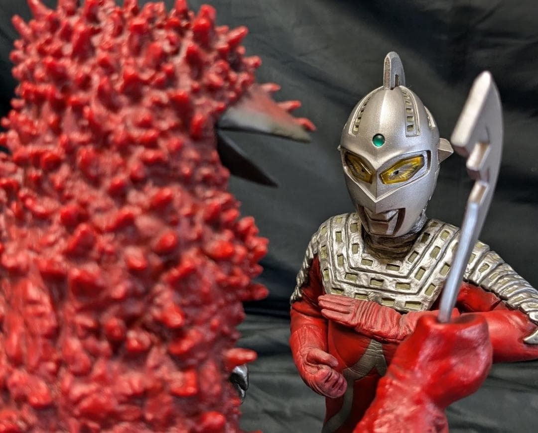 ウルトラセブン＆改造パンドン（ＣＣＰ）1/6特撮シリーズ２体セット