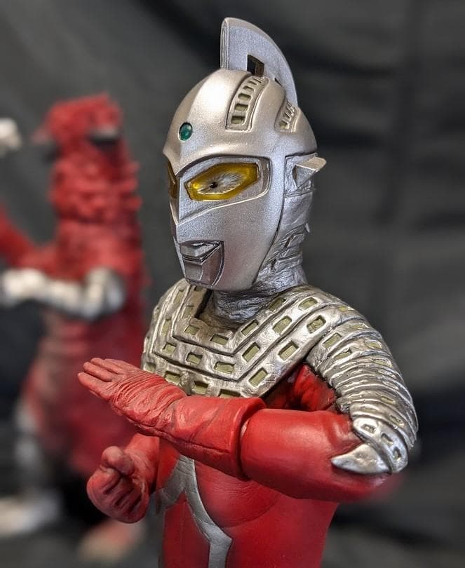 ウルトラセブン＆改造パンドン（ＣＣＰ）1/6特撮シリーズ２体セット