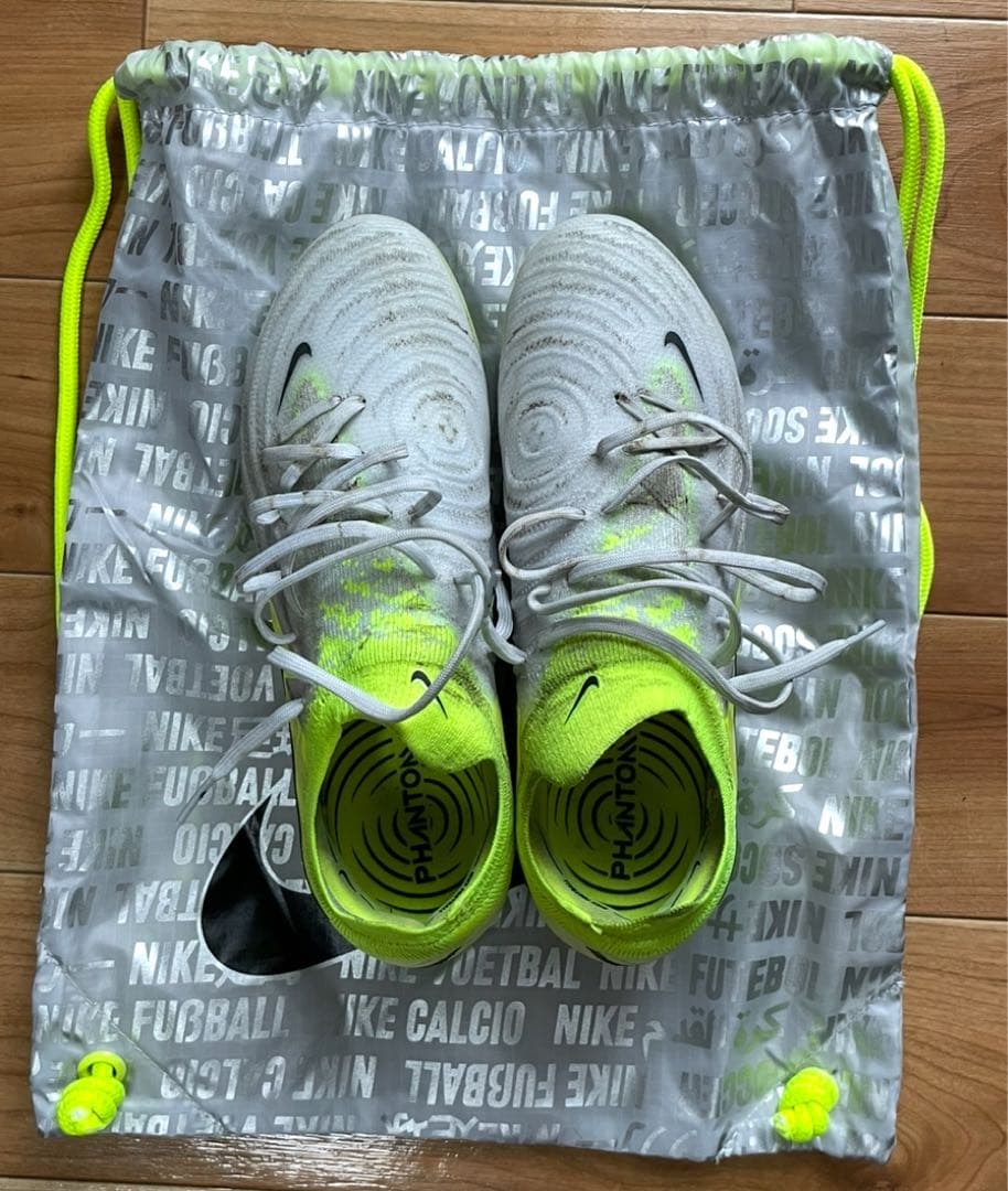 NIKEファントム GX Ⅱ エリートAG-PRO