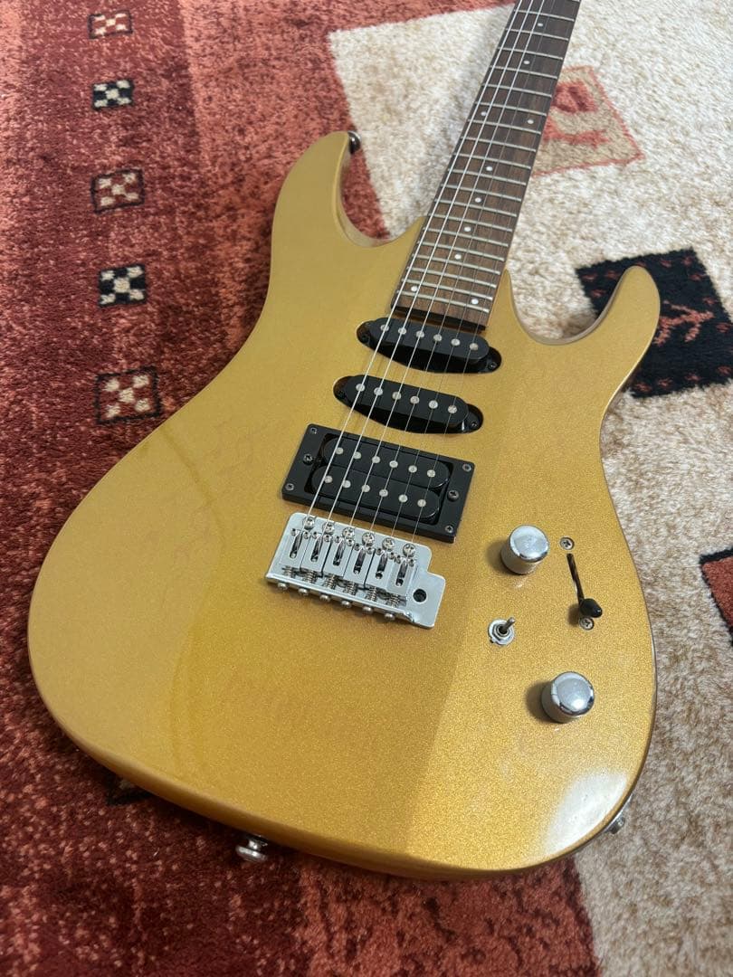 ARIA PRO II MAGNA SERIES エレキギター ゴールド