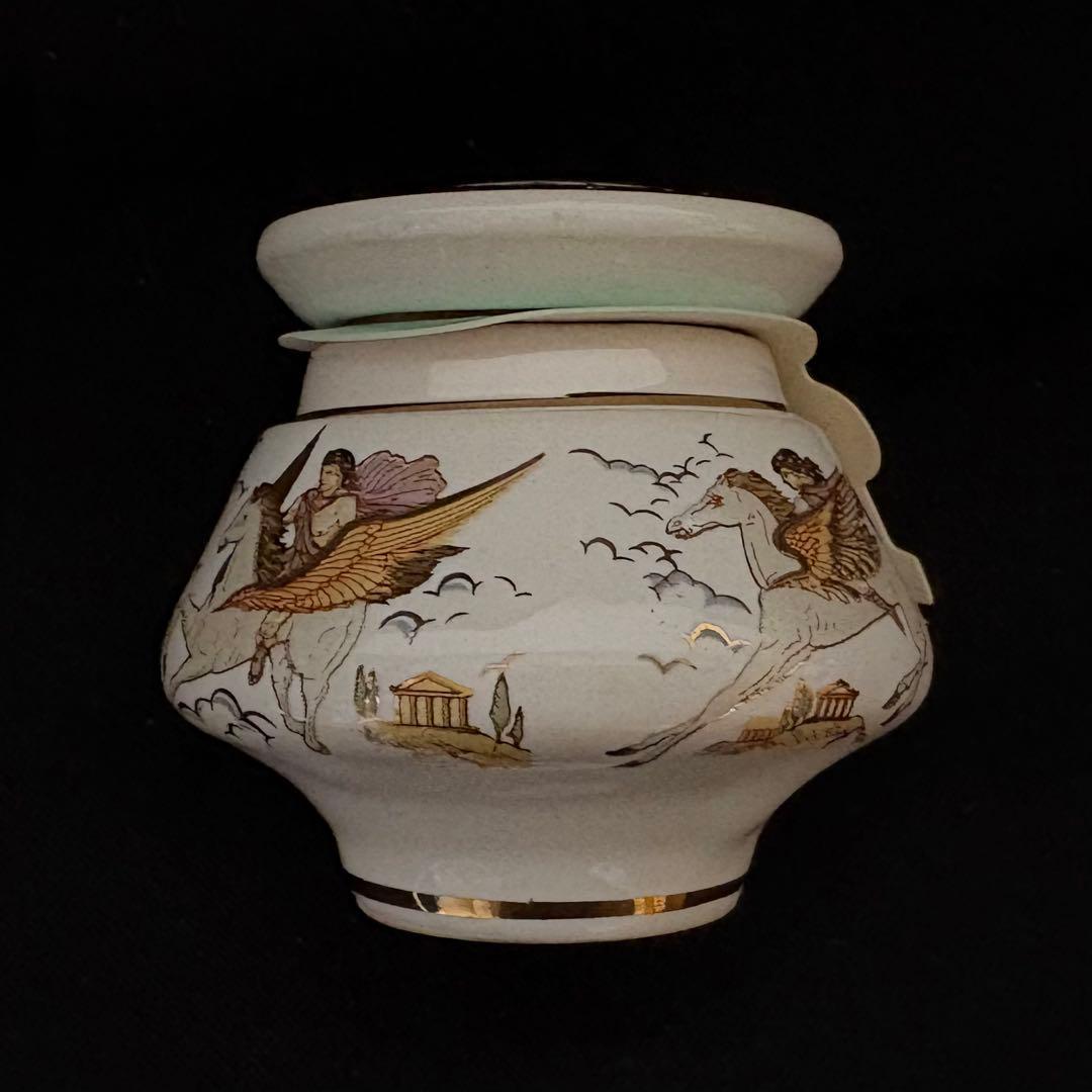 Nina Ricci（ニナリッチ）のヴィンテージ陶器入り練香水