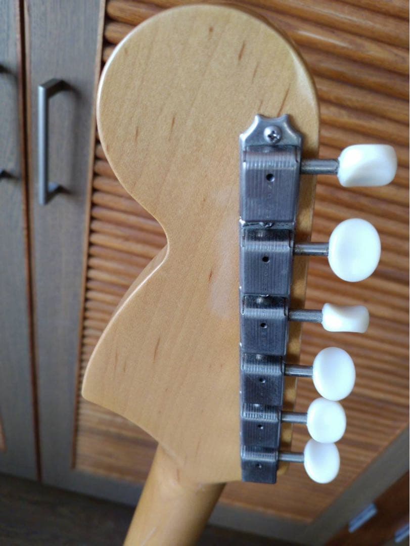 【ザックマイルド 】fender japan mustang MG69