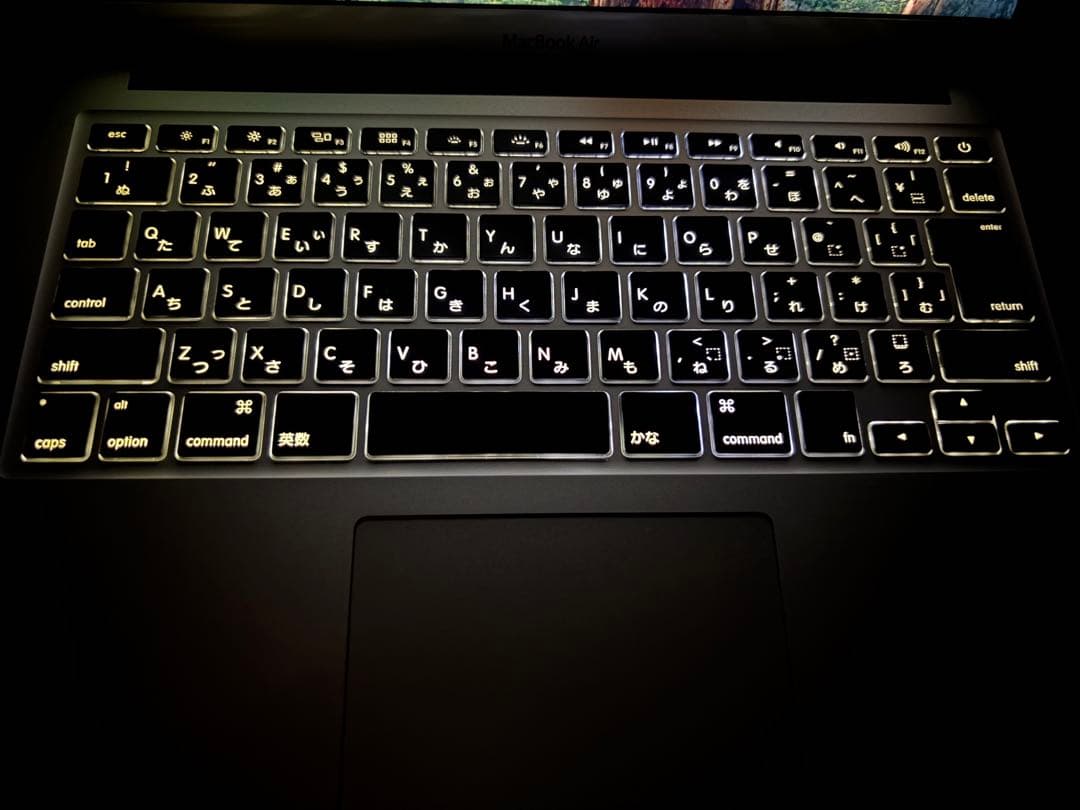 MacBook Air 13インチ Mid 2012 /最新OS Sequoia