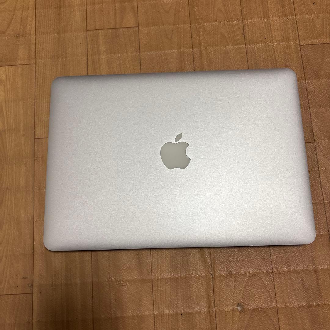 MacBook Air 13インチ Mid 2012 /最新OS Sequoia