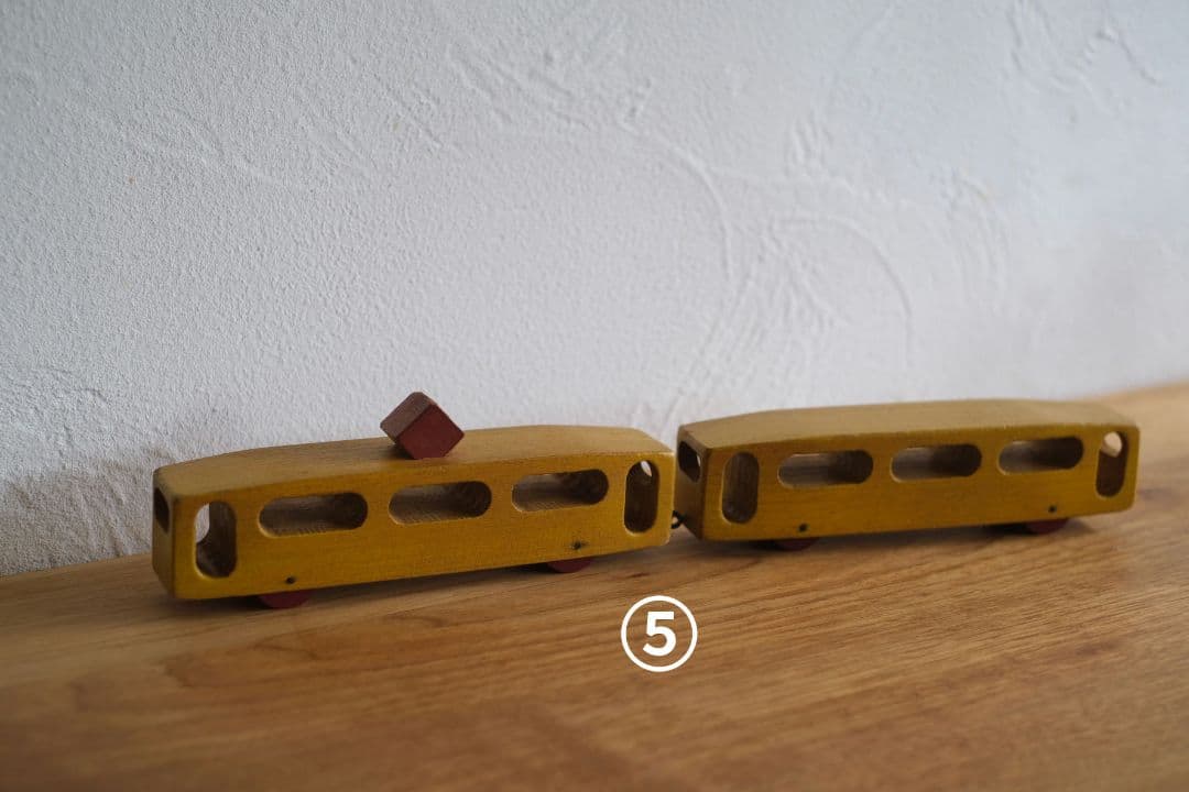 フィンランド JUKKA他 木製玩具 車 乗り物 5種セット