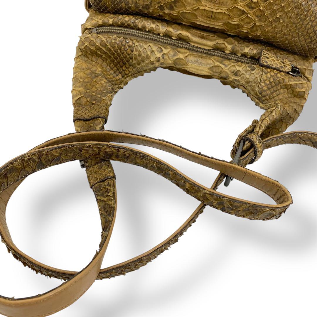 【美品】ARUKAN ショルダーバッグ 斜め掛け エキゾチックレザー 本革