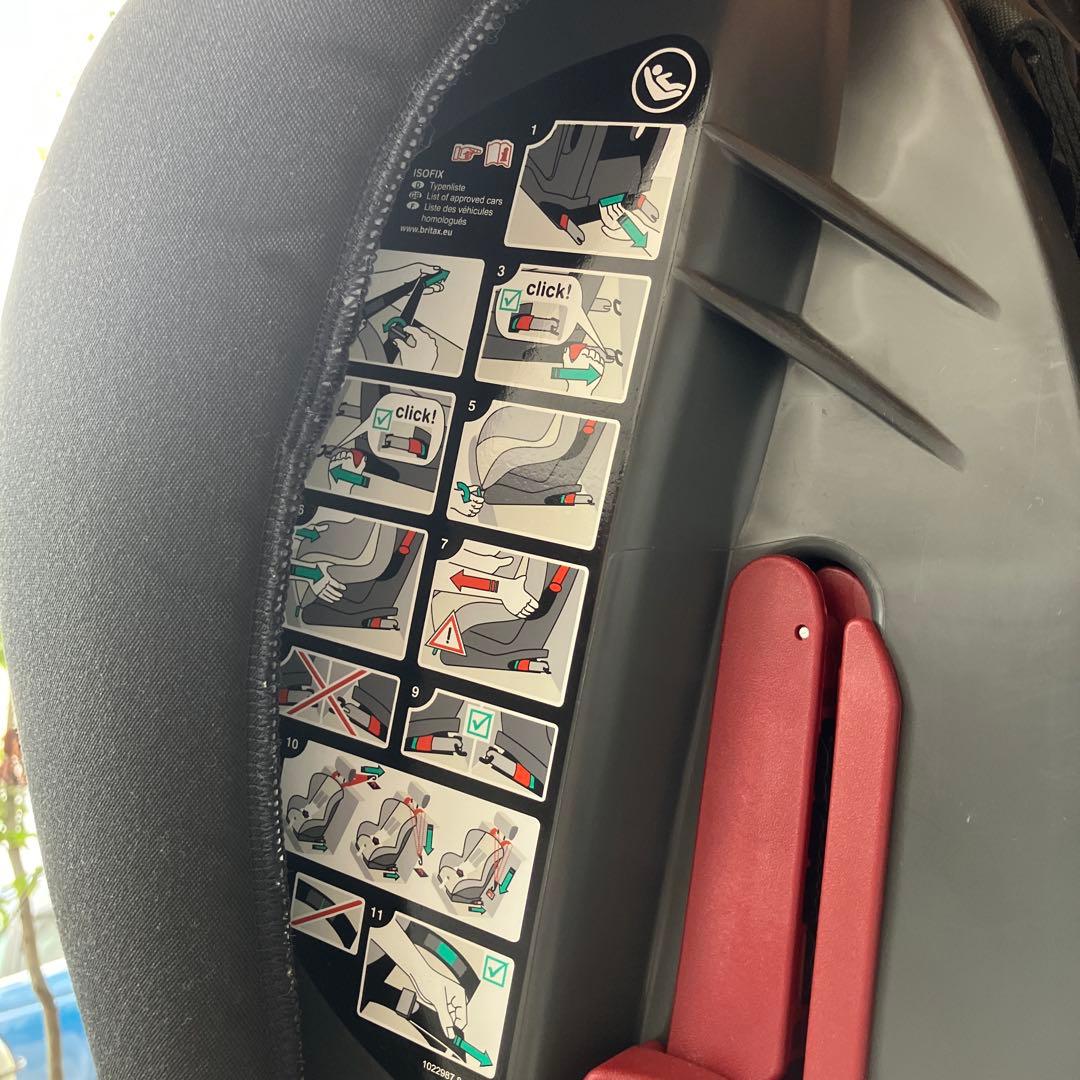 【送料込み】フォルクスワーゲン VW 純正チャイルドシートISOFIX（中古品）