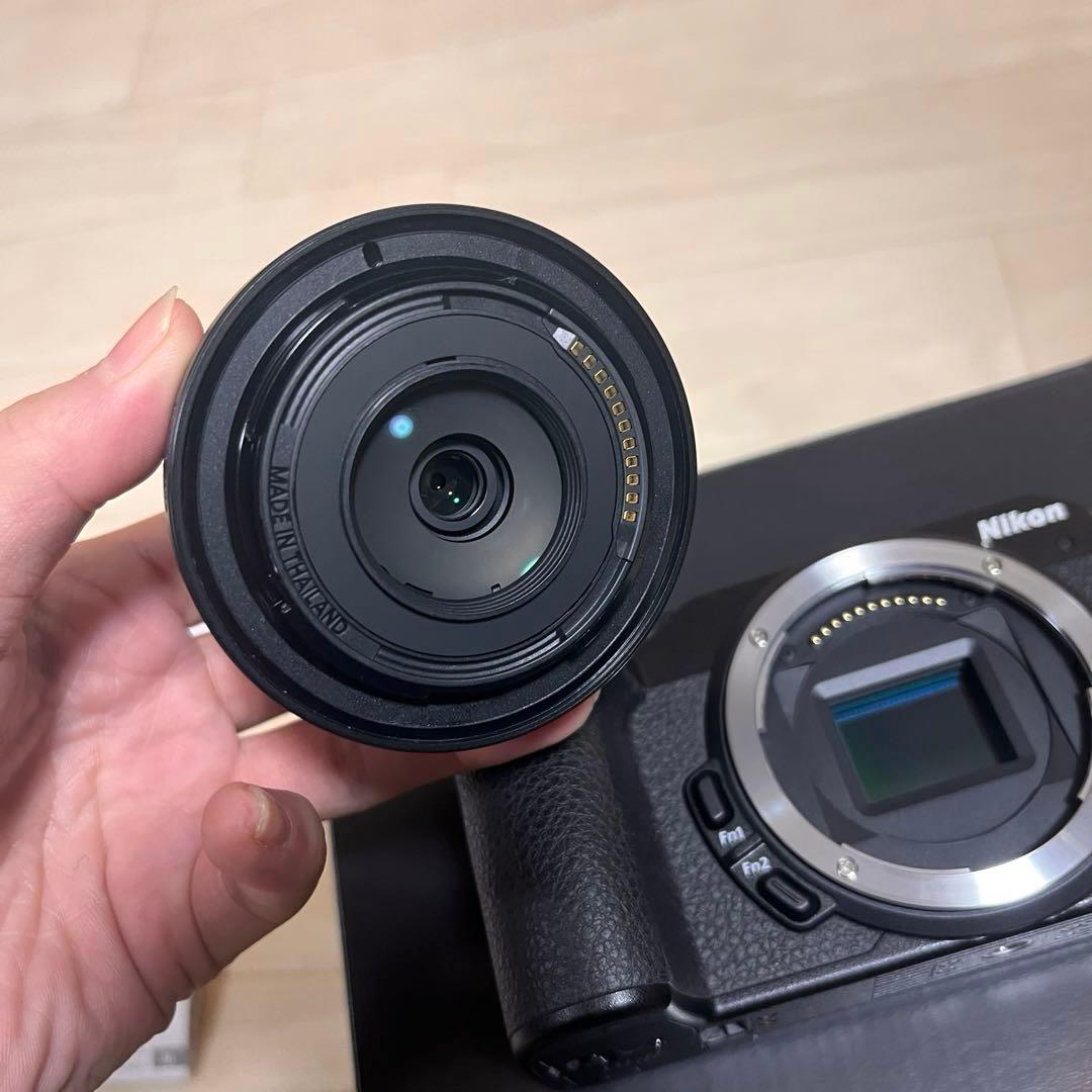 【ショット数554】Nikon Z 30 DX16-50 kit/レンズ保護付