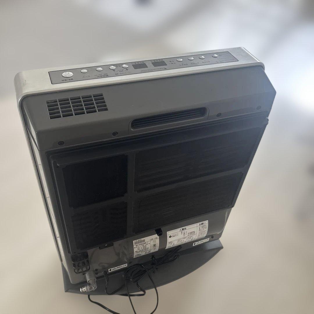 東京ガス　シルバー ガスファンヒーター デジタル温度設定