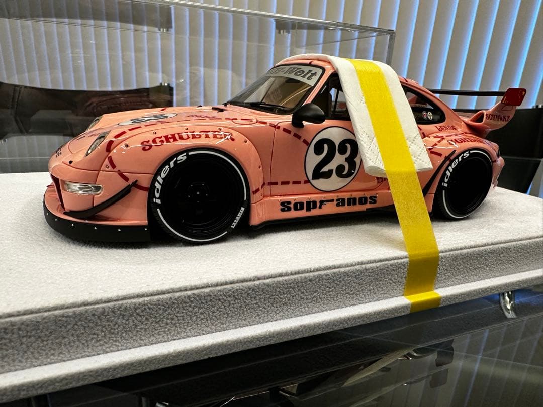 Fuelme RWB993 1/18 プロトピンクビッグ限定1台
