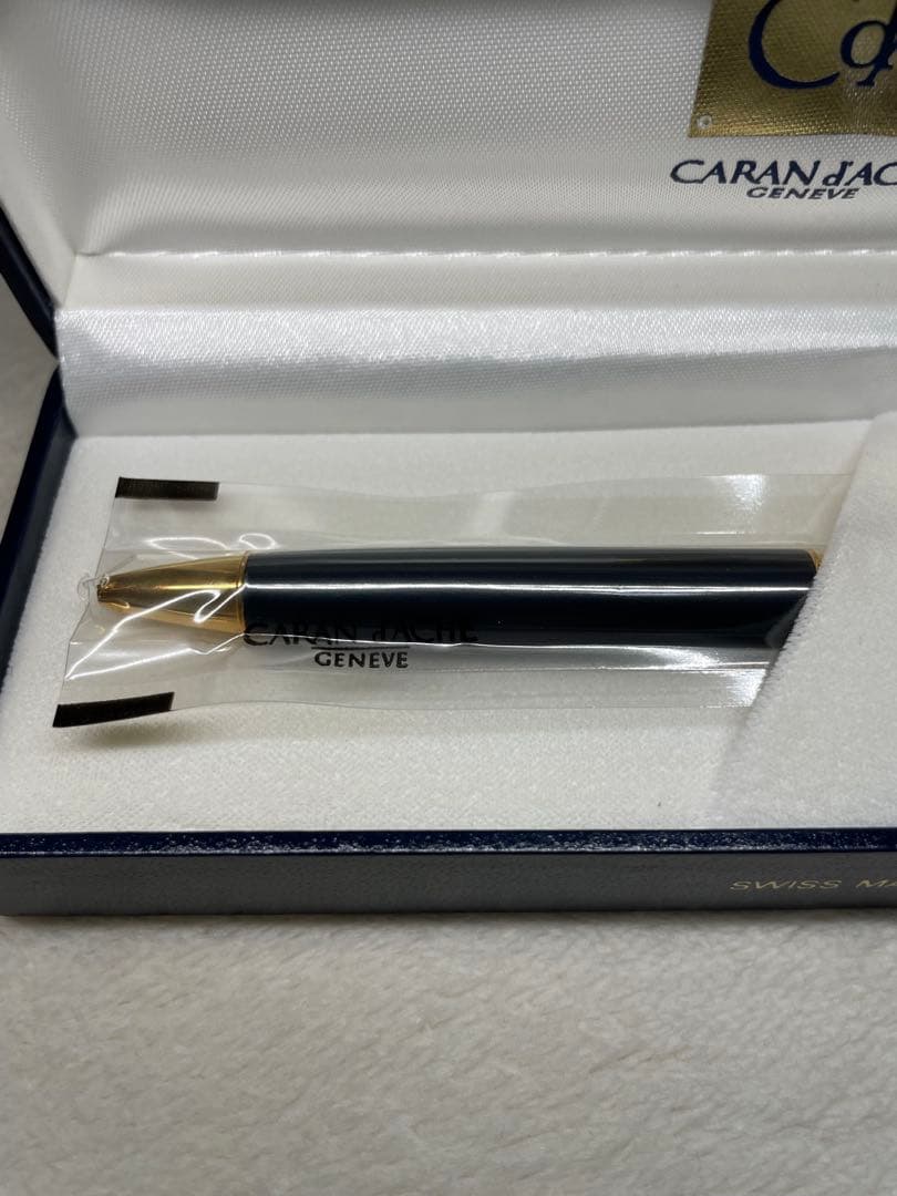 【未開封品】CARAN dACHE カランダッシュ ボールペン