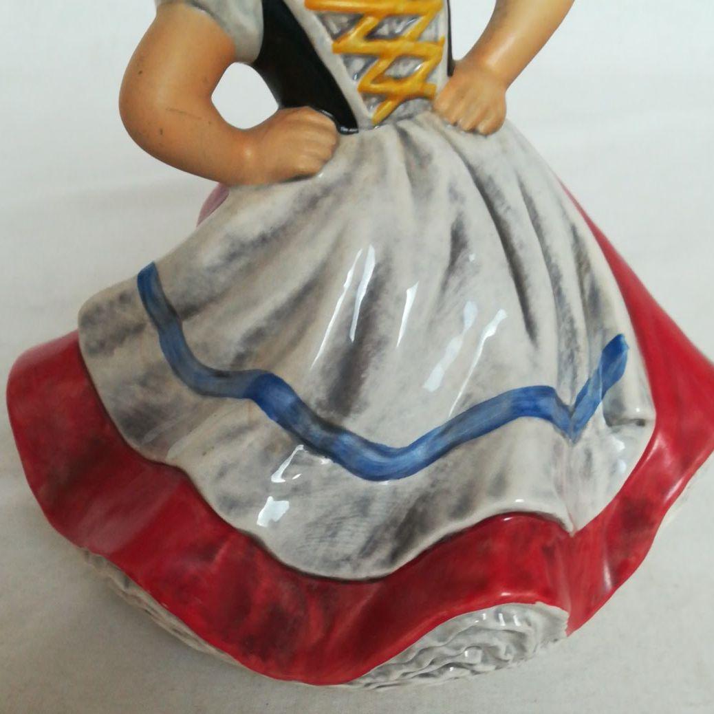 ドイツ　ゲーベル社　フンメル人形　少女