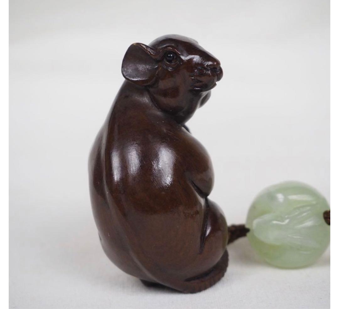 送料無料　緑檀根付　鼠　緒締め玉付　提げ物　在銘