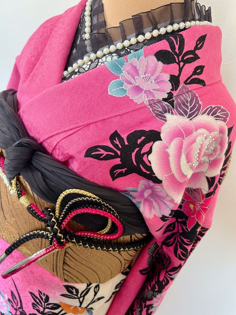 美品　正絹振袖フルセット　豪華　銀彩　銀通し薔薇ピンク花柄