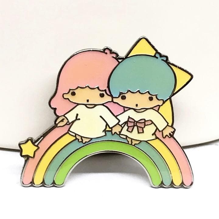 希少 キキララ 虹 ピンバッジ 未使用 ピンズ 2001年 リトルツインスターズ