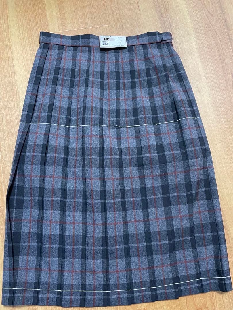 新品　梅花中学、高校夏制服スカート