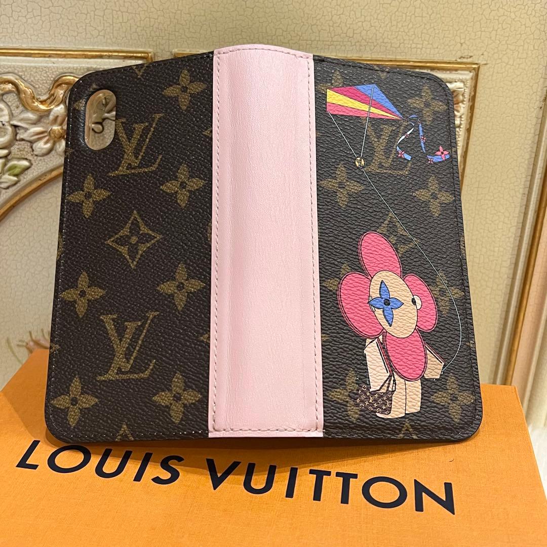 ヴィトン ヴィヴィエンヌiPhoneX &XS フォリオ M69070 日本限定