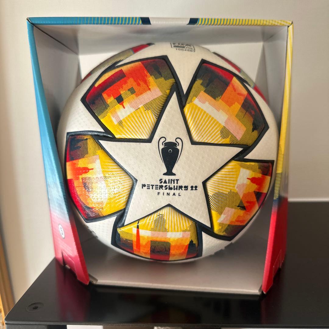 早い者勝ち！！UEFAチャンピオンズリーグ 公式球 サンクトペテルブルク