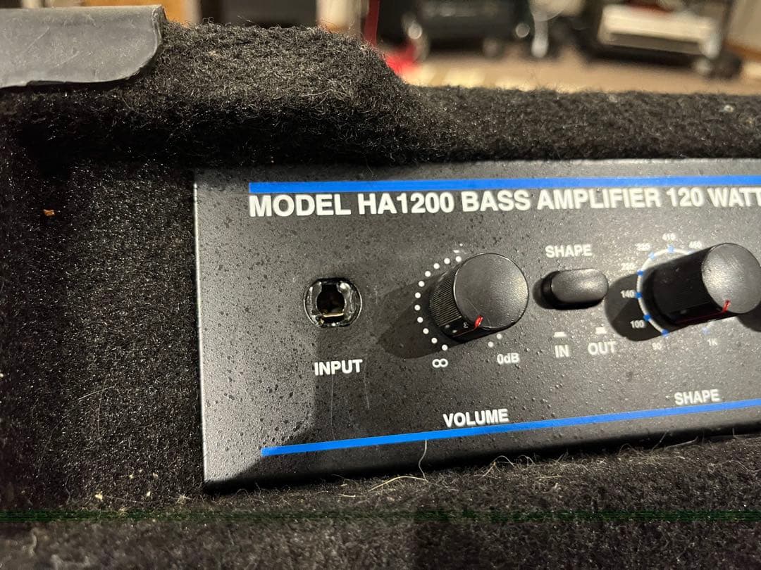 Hartke HA1200 Kickback 15 ベースアンプ ジャンク