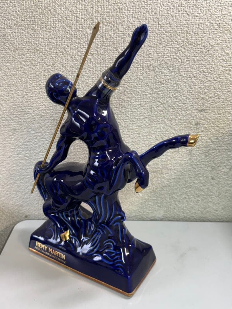 Q3008 未開栓! レミーマルタン セントーリモージュケンタウロス 青陶器