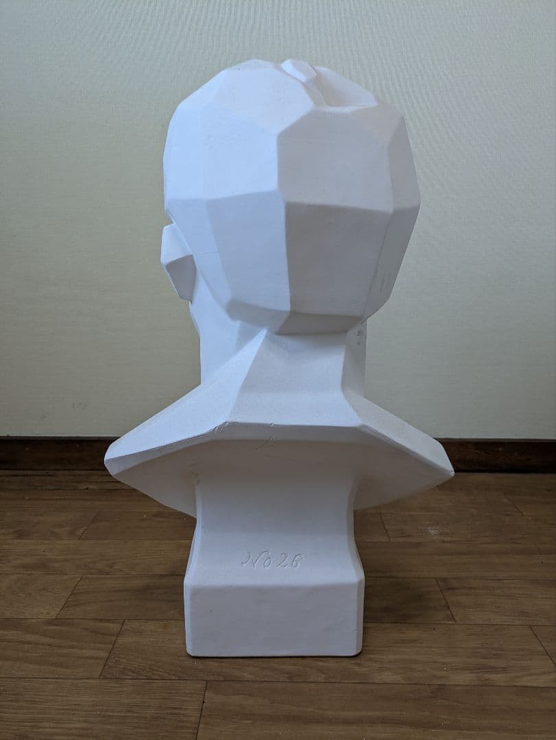 石膏像　高さ 約58cm