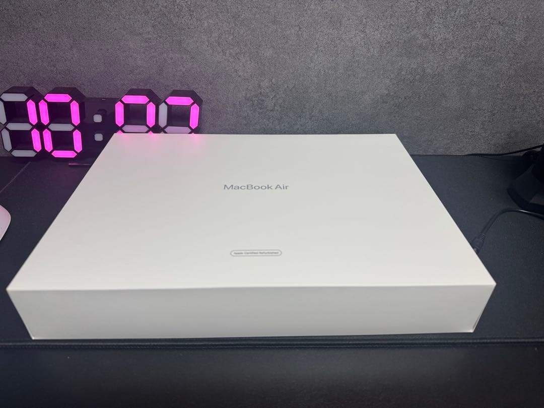 MacBook Air M2 13インチ　シルバー