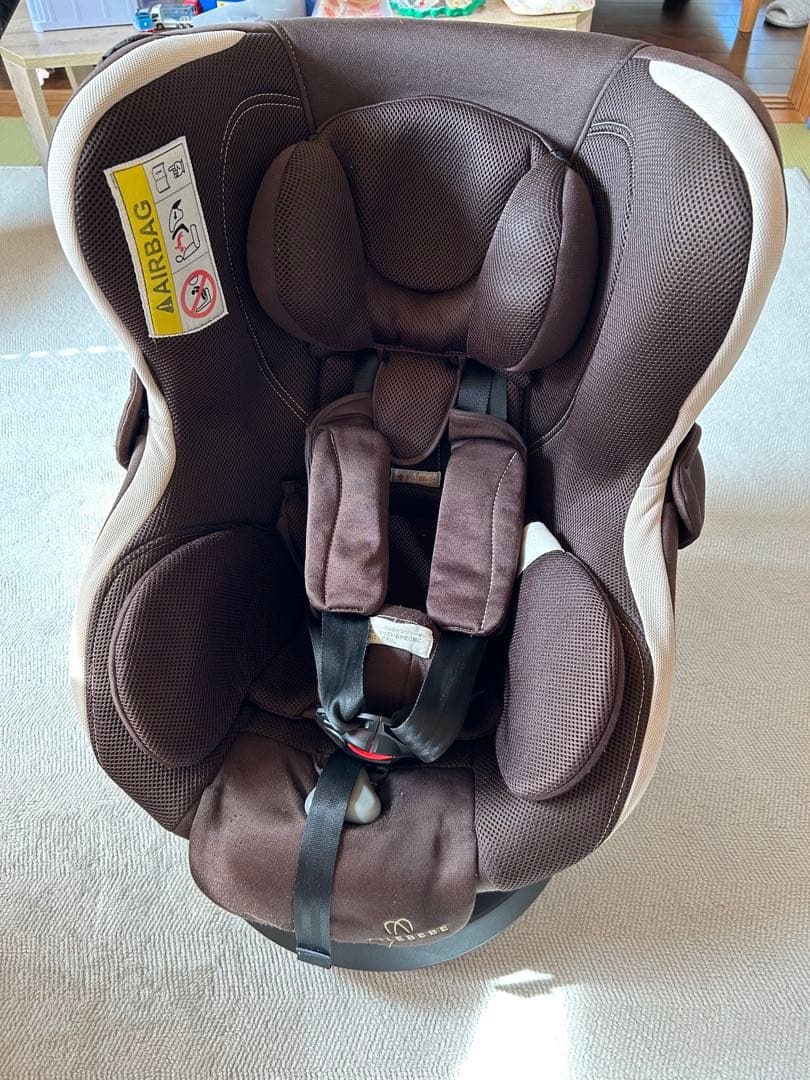 3連休限定値下げエールべべチャイルドシート ISOFIX クルット3iプレミアム