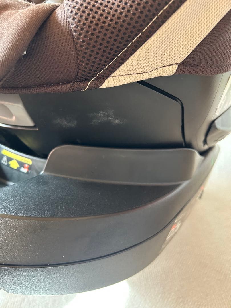 3連休限定値下げエールべべチャイルドシート ISOFIX クルット3iプレミアム