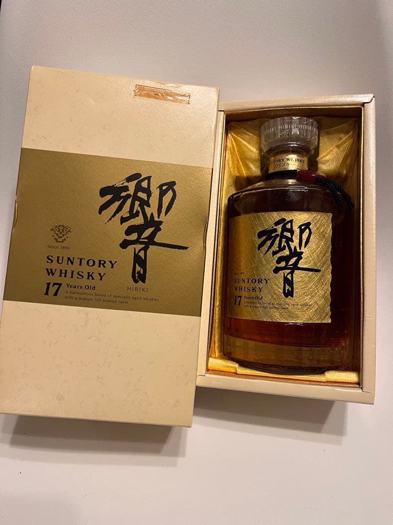 響17年 2001年 サントリー ウィスキー ゴールド 750ml SHT01