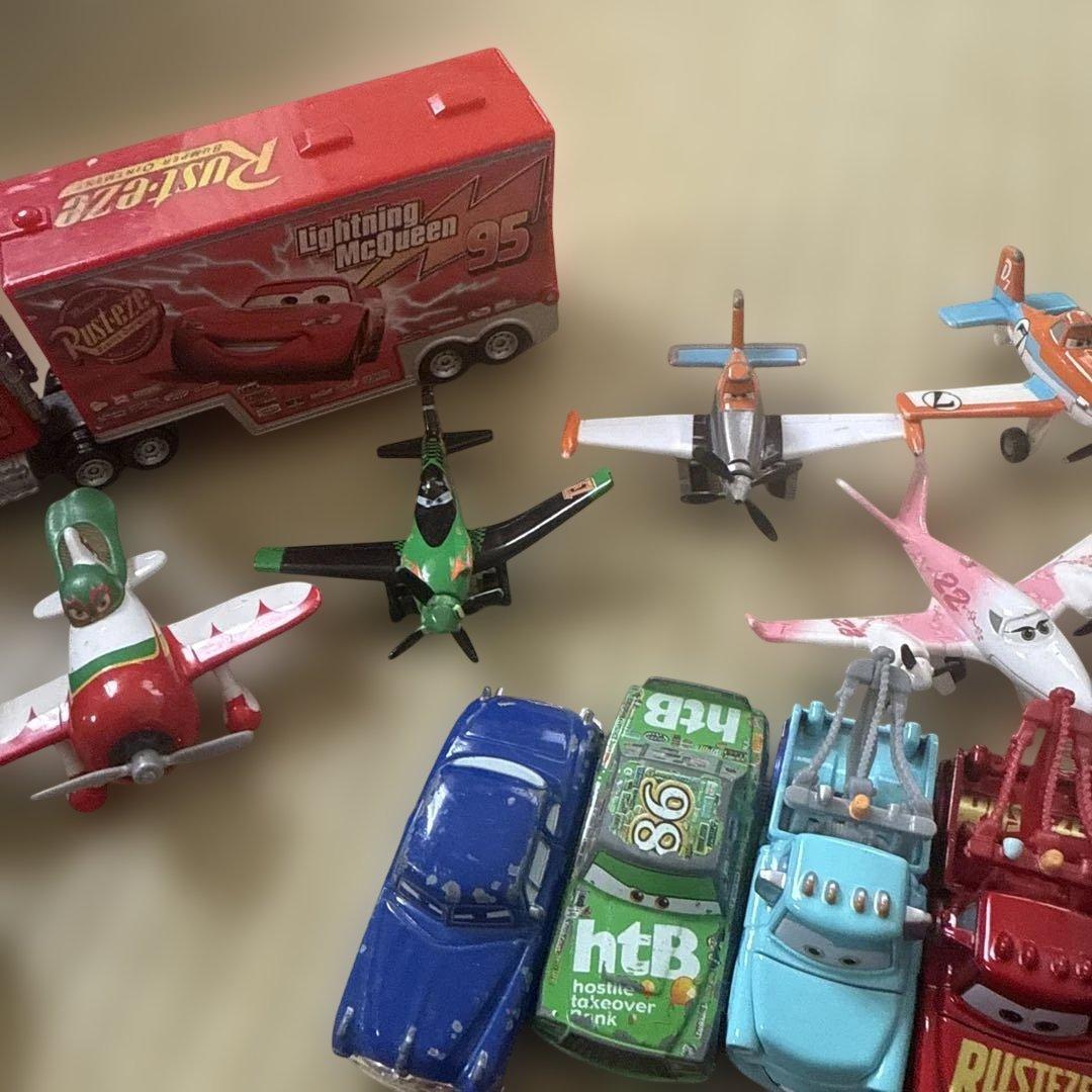カーズ プレーンズ ミニカー セット トラック付き