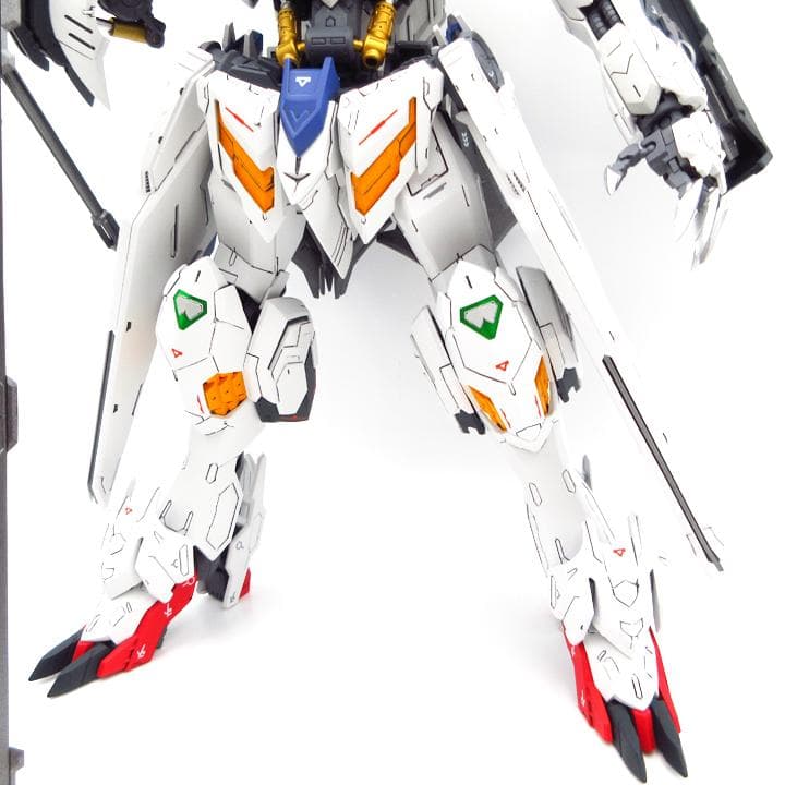 ガンダム　バルバトス・ルプス　塗装完成品　MG 1/100　バルバトスルプス