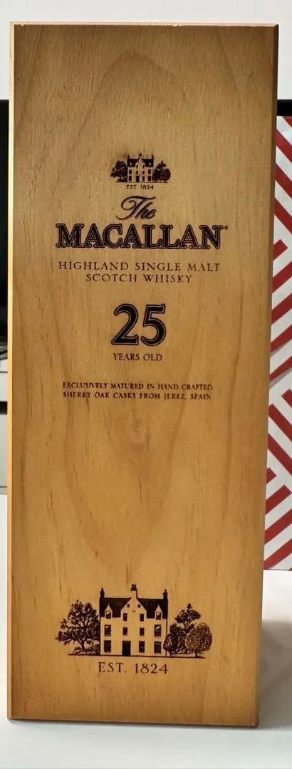 ウイスキー The Macallan 25 Years Old
