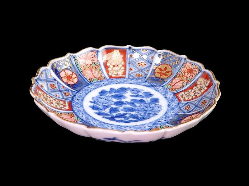 大聖寺伊万里　金襴手 菊花型　牡丹の図　4寸皿　2枚　C457AS-CVs