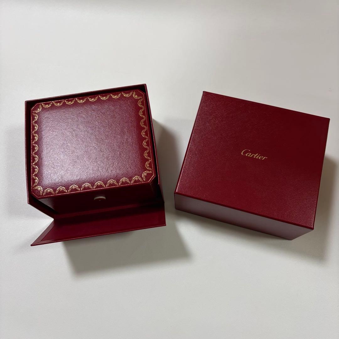 極美品　カルティエ　腕時計　ウォッチ　ケース　空箱　現行品