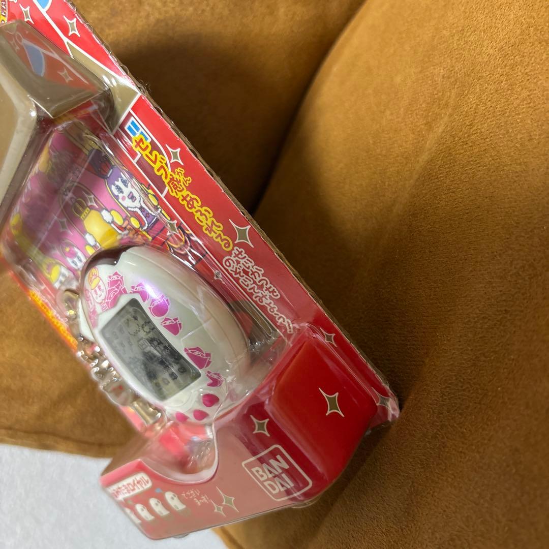 新品たまごっちプラス　夢のロイヤルふぁみりー　ロイヤルローズ　ふぁみたまロイヤル