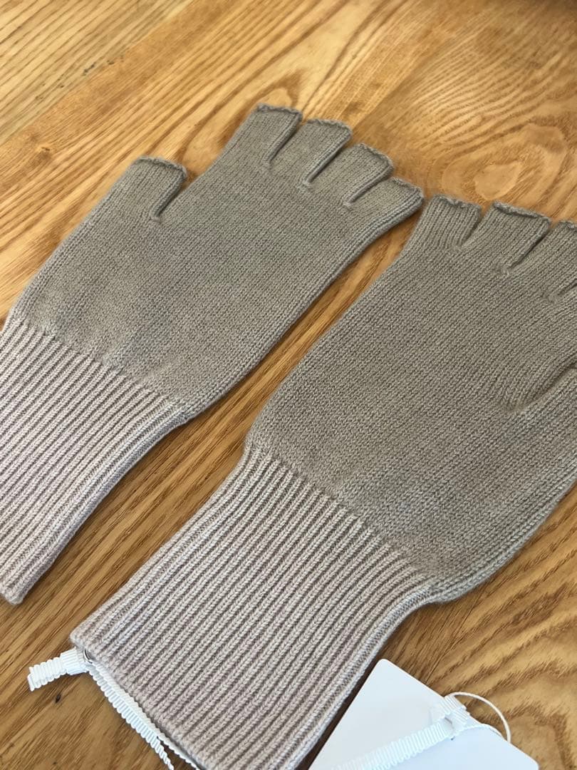 Graphpaper フィンガーレスニットグローブ　グレーxベージュ