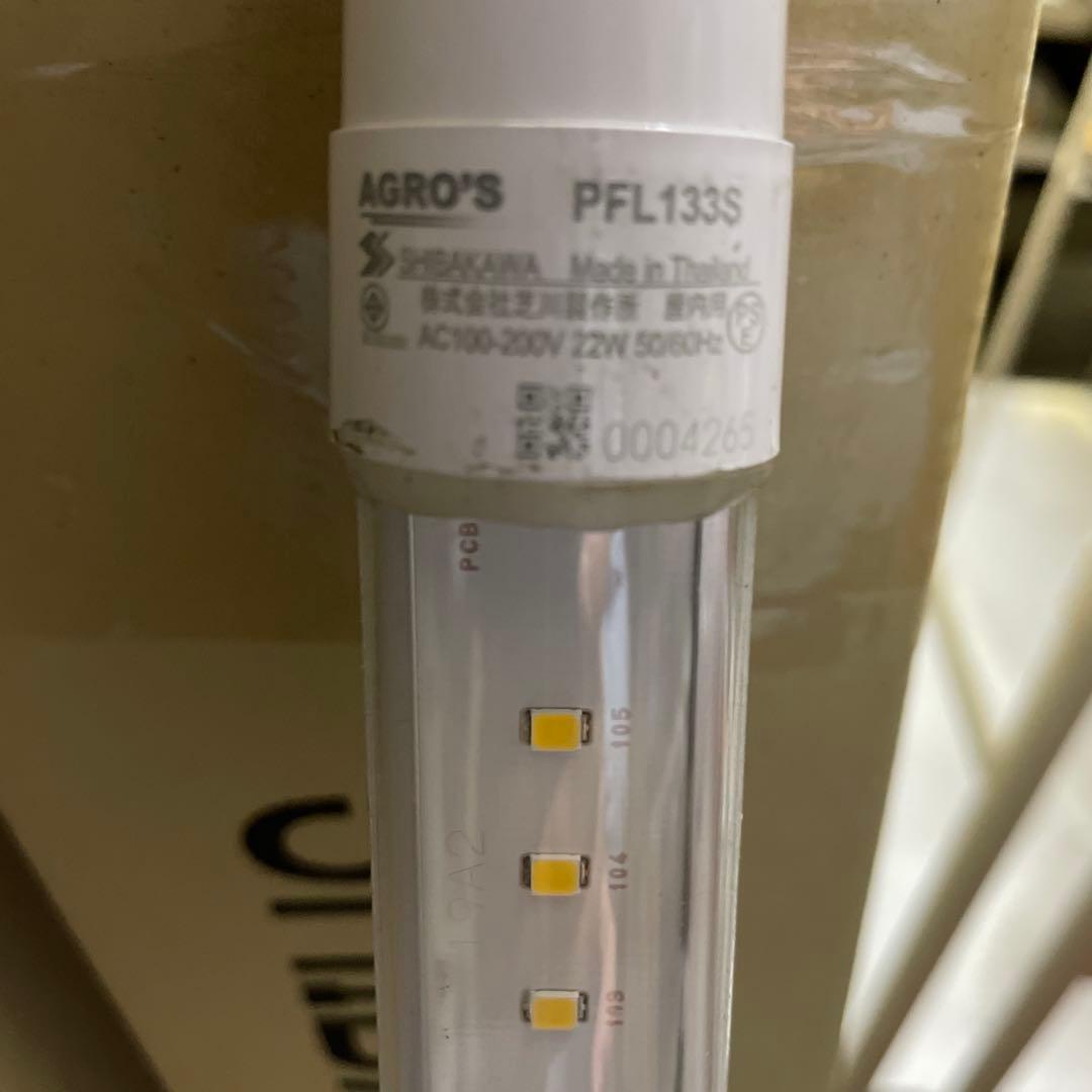 植物育成用 LED照明 3ピンコネクタ　新品未開封１０本/ケース+電源コード5本