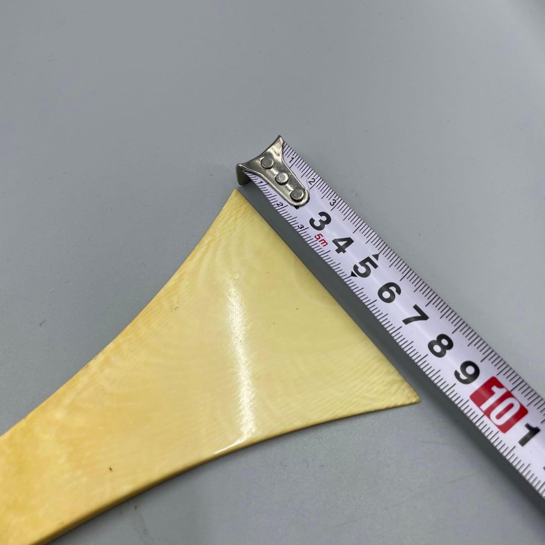 239ヴィンテージ 天然素材　三味線バチ　重さ約85g