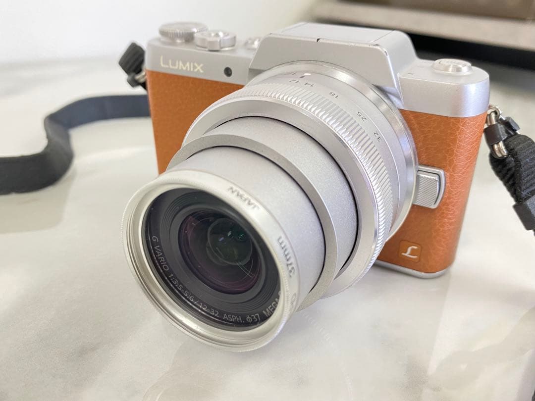 #LUMIX DMC-GF7W ブラウン