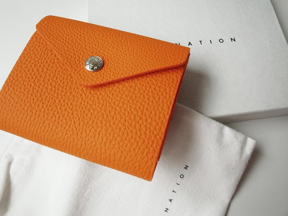 新品6.5割引 ESTNATION スリムウォレット 二つ折り財布 molini