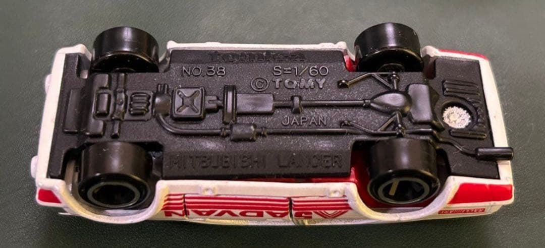 トミカ 三菱ランサーターボ 輸出仕様 ADVAN