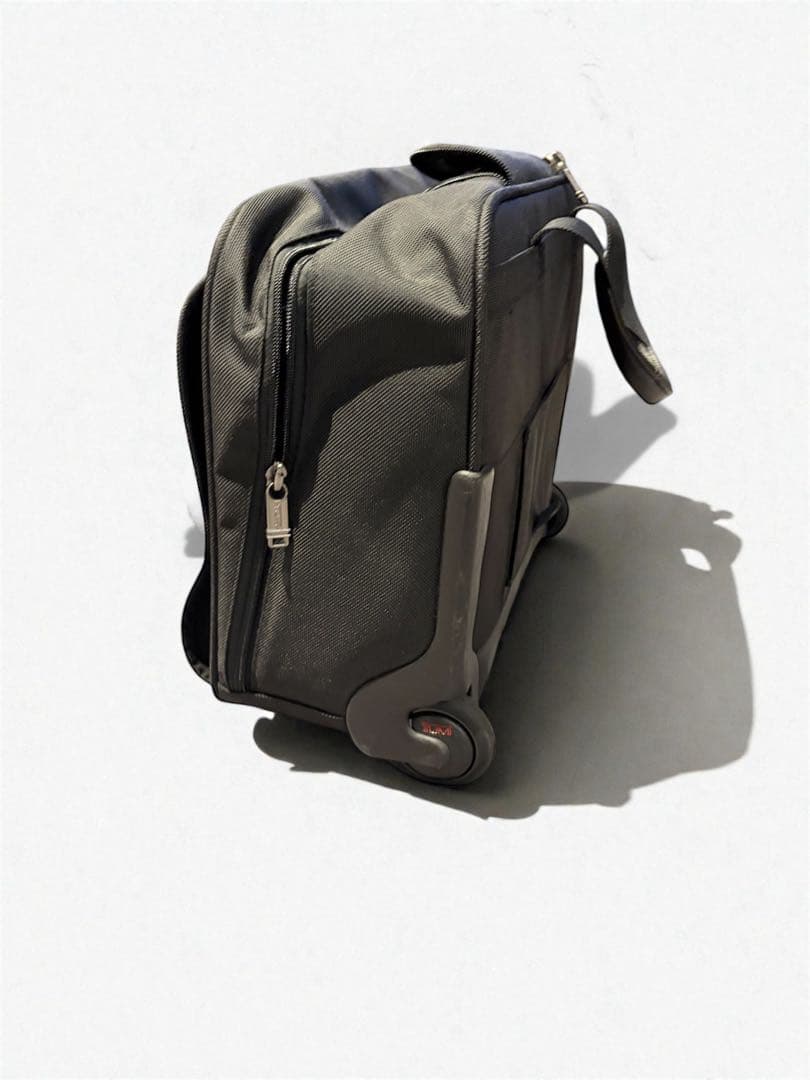 TUMI ブラック キャリーケース 26102D4