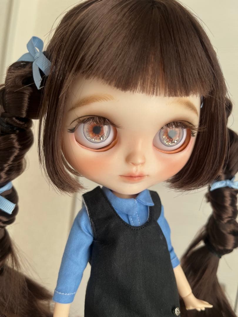 カスタムアイシードール　アウトフィット付き　オン眉ロングヘア