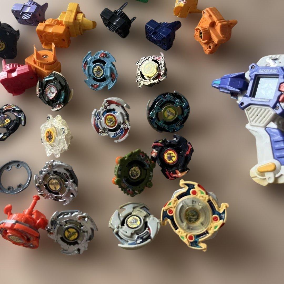 ベイブレードセット 多色 付属品多数　まとめ売り