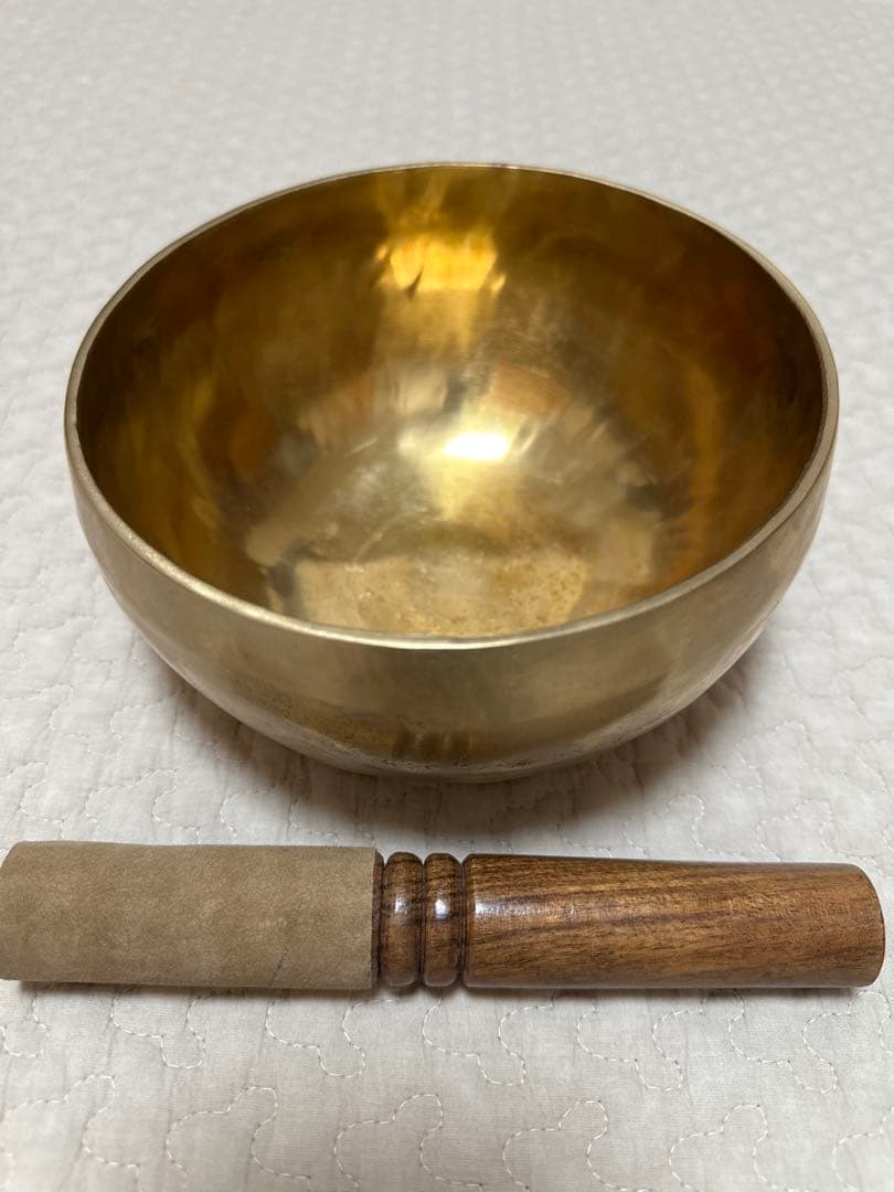 インド製シンギングボウルとマレット