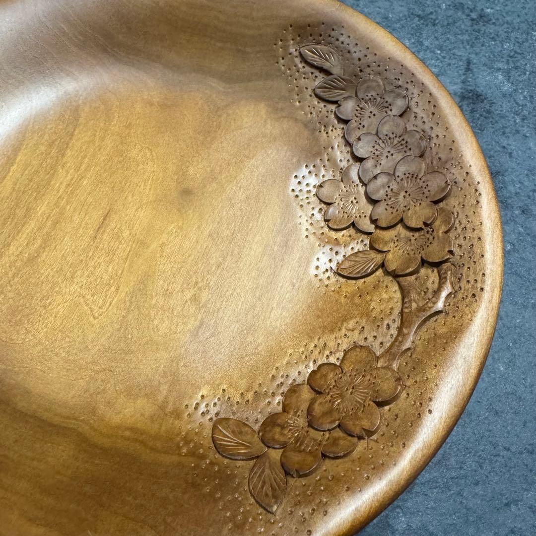 【新品未使用箱説明書付き】軽井沢彫 大阪屋家具店 皿 お盆 丸盆 器 桜紋彫刻