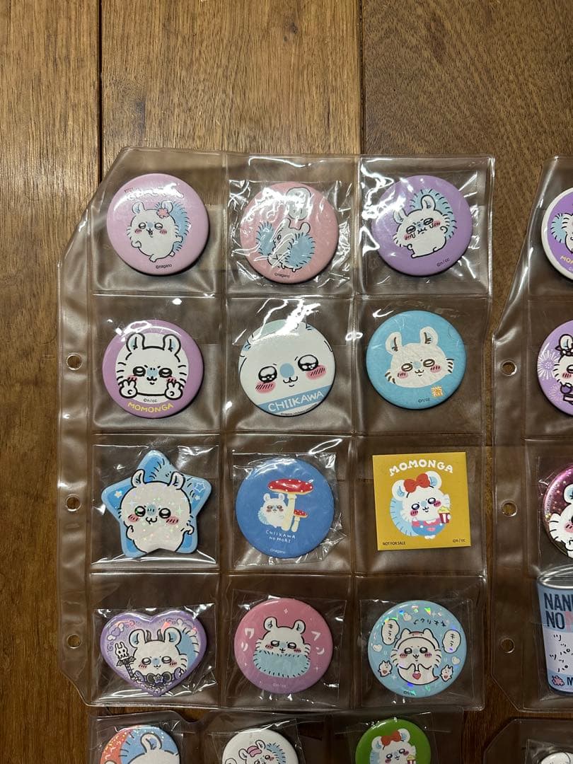 ちいかわ モモンガ缶バッジセット