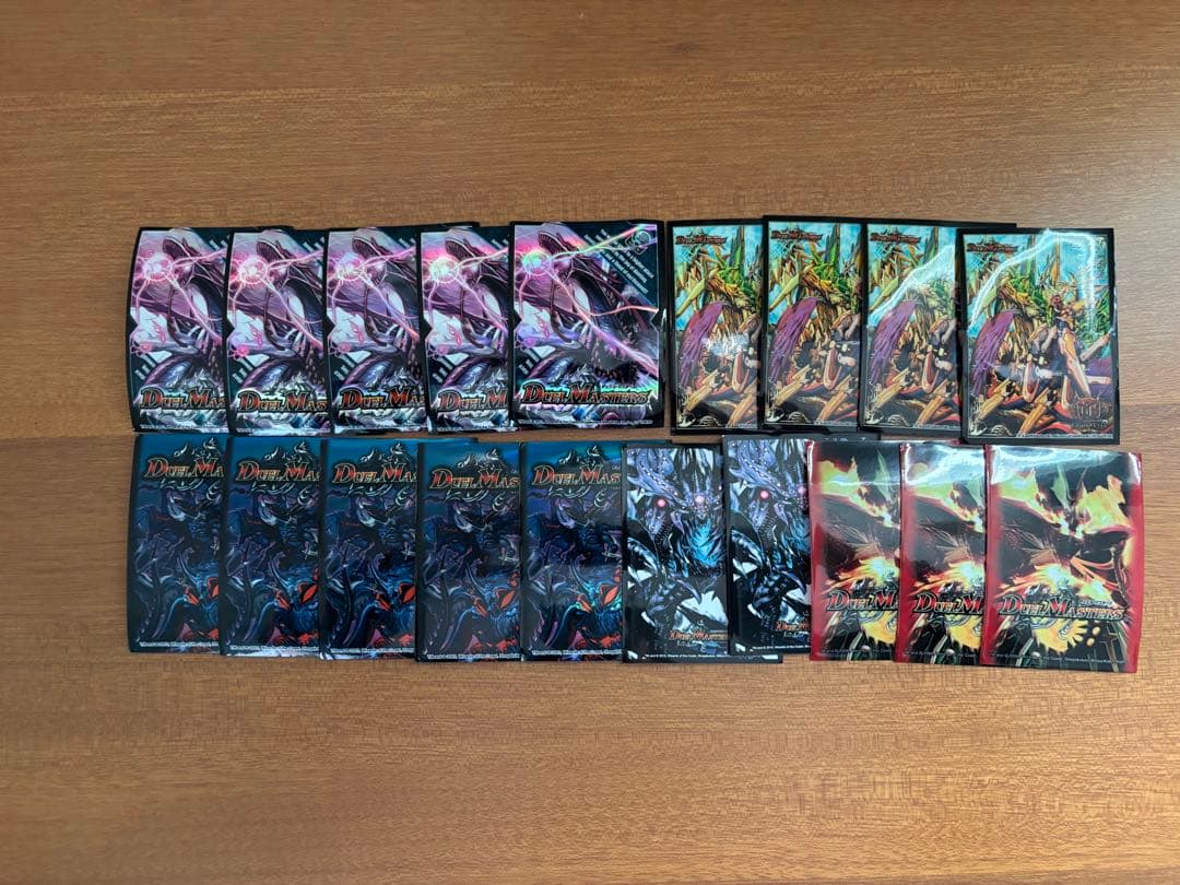 デュエルマスターズ　スリーブ・デッキ等まとめ売り